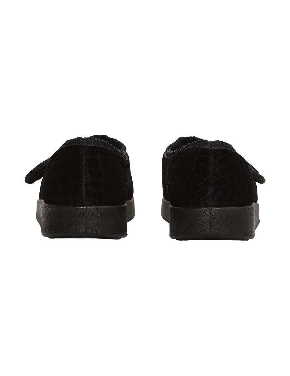 Women’s Soft Slippers with Easy Closures – Adjustable Fit (Regular to Extra Wide) - Silverts 47