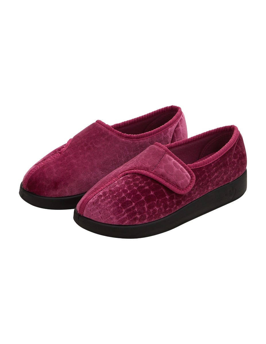 Women’s Soft Slippers with Easy Closures – Adjustable Fit (Regular to Extra Wide) - Silverts 175