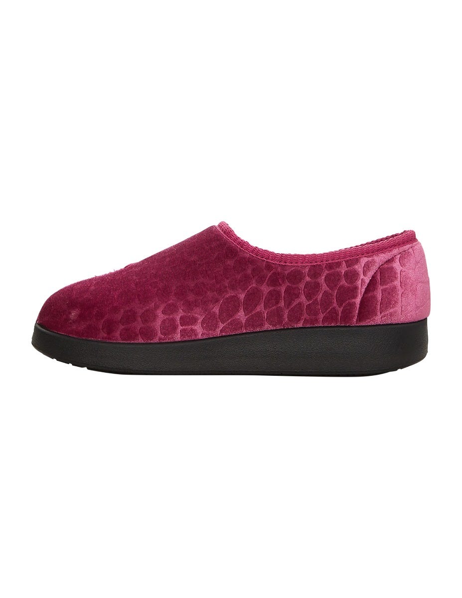 Women’s Soft Slippers with Easy Closures – Adjustable Fit (Regular to Extra Wide) - Silverts 207