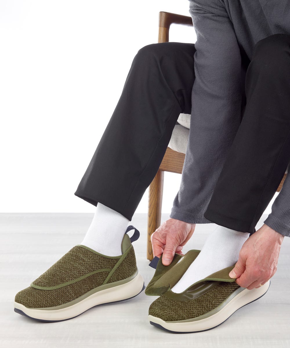 Men’s Comfort Shoes with Easy Closures – Adjustable Fit (Regular to Extra Wide) - Silverts 13